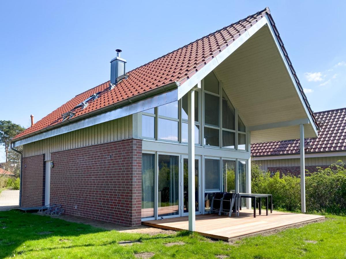 Ferienhaus Wiesengefluester W10 - Mit Sauna, Kamin Und Garten Röbel Buitenkant foto